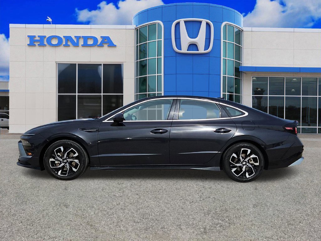 Used 2024 Hyundai Sonata SEL FWD image 6