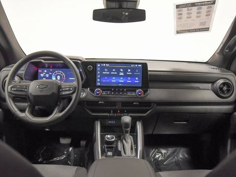 Used 2026 Chevrolet Colorado Trail Boss image 27