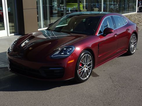Used 2021 Porsche Panamera 4S AWD/4WD image 8
