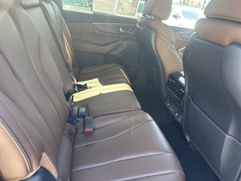 Used 2023 Acura MDX SH-AWD w/ Advance Package image 14