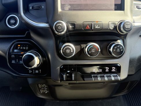 Used 2022 RAM 1500 Big Horn image 27