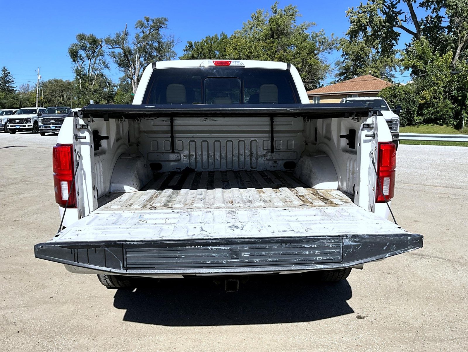 Used 2018 Ford F150 Lariat AWD/4WD image 9