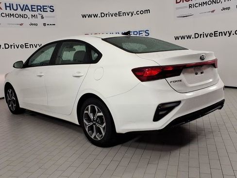 Used 2021 Kia Forte LXS image 6