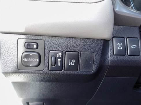 Certified 2017 Toyota RAV4 Limited w/ Advanced Technology Package image 18