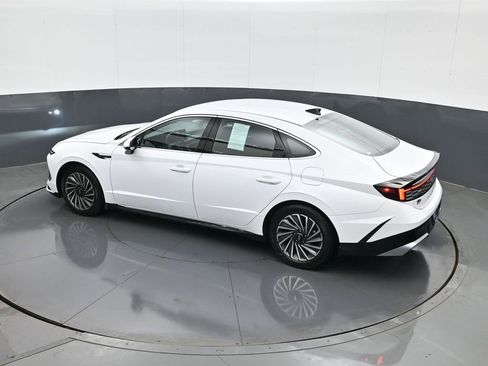 Certified 2025 Hyundai Sonata SEL image 19