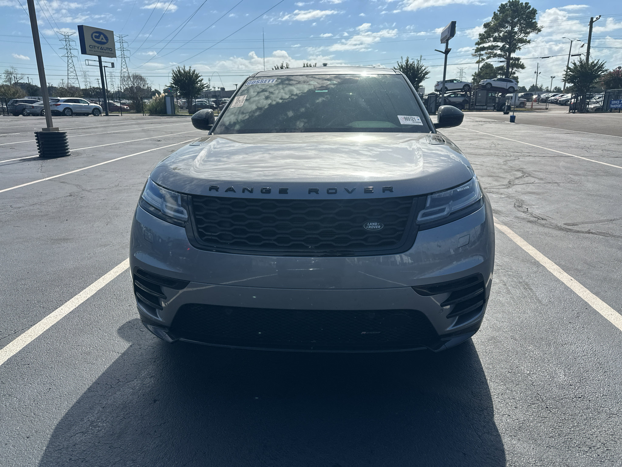 Used 2022 Land Rover Range Rover Velar R-Dynamic S AWD/4WD image 2