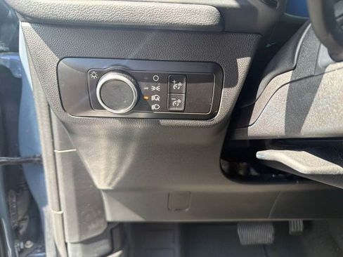 Used 2025 Ford Escape ST-Line FWD image 20