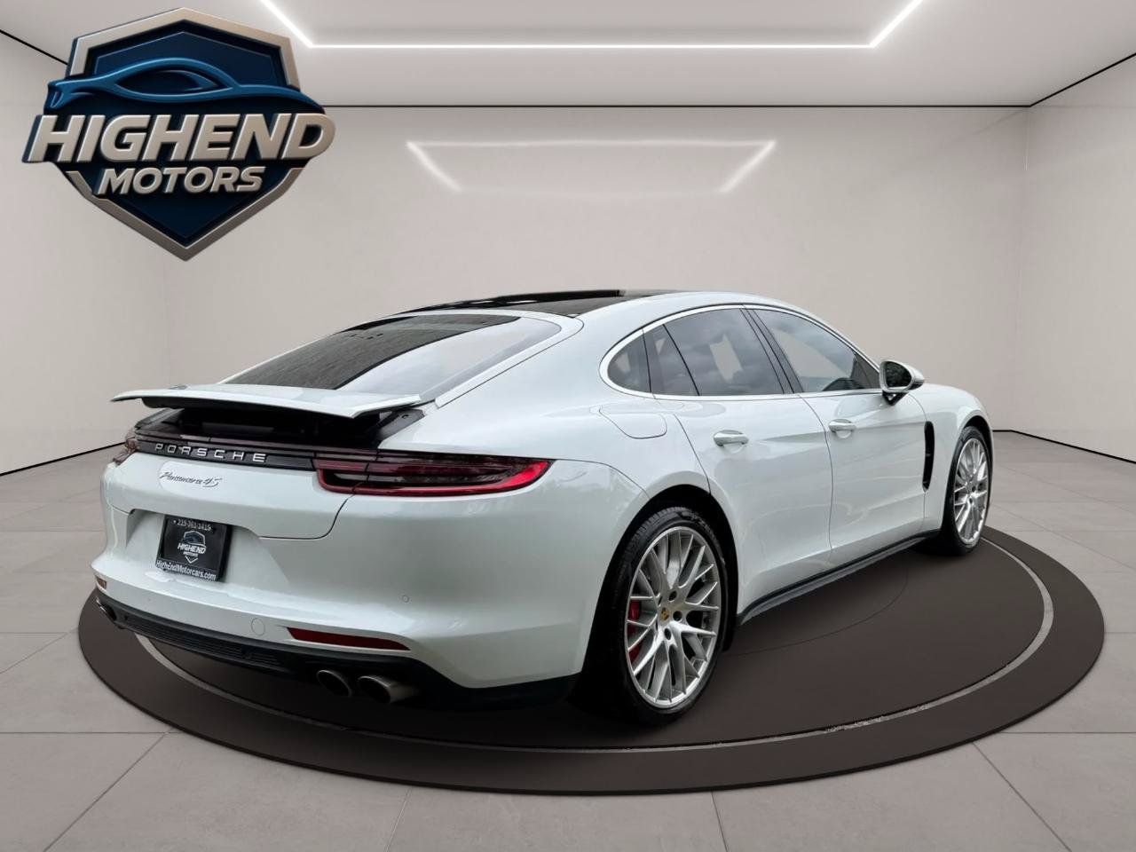 Used 2018 Porsche Panamera 4S AWD/4WD image 6