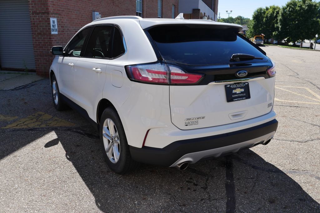 Used 2020 Ford Edge SEL w/ Convenience Package AWD/4WD image 4