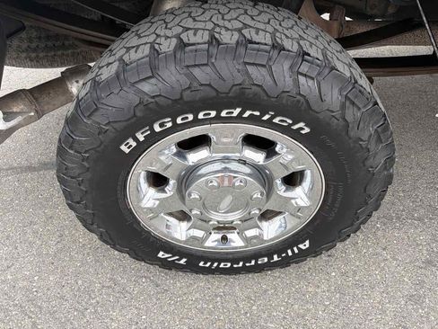 Used 2012 Ford F350 XLT w/ XLT Premium Pkg AWD/4WD image 20