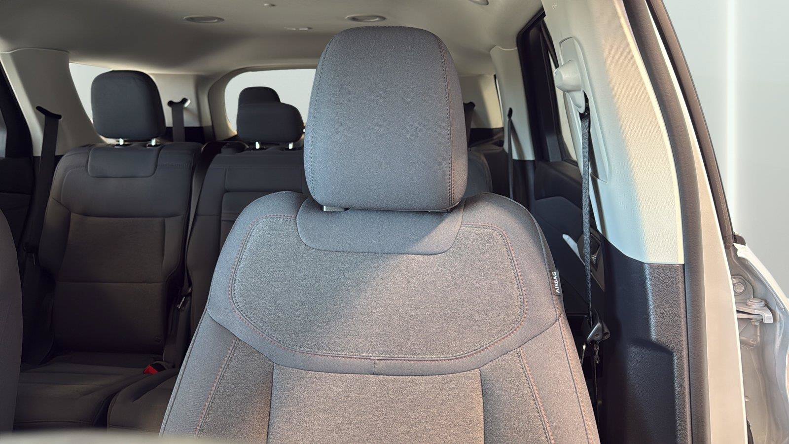 Certified 2025 Ford Explorer Active RWD image 22