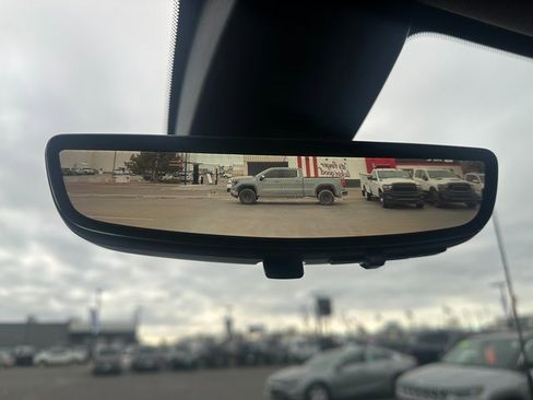 Used 2022 GMC Sierra 2500 Denali w/ Denali Black Diamond Edition image 41