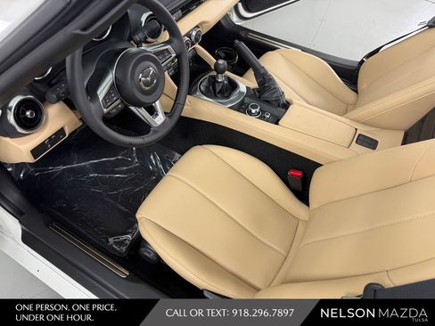 New 2026 MAZDA MX-5 Miata RF Grand Touring RWD image 23