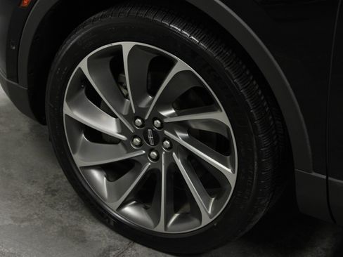 Used 2022 Lincoln Nautilus Reserve w/ Equipment Group 201A AWD/4WD image 10