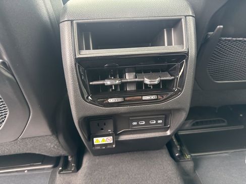 New 2026 Jeep Grand Cherokee Laredo image 23