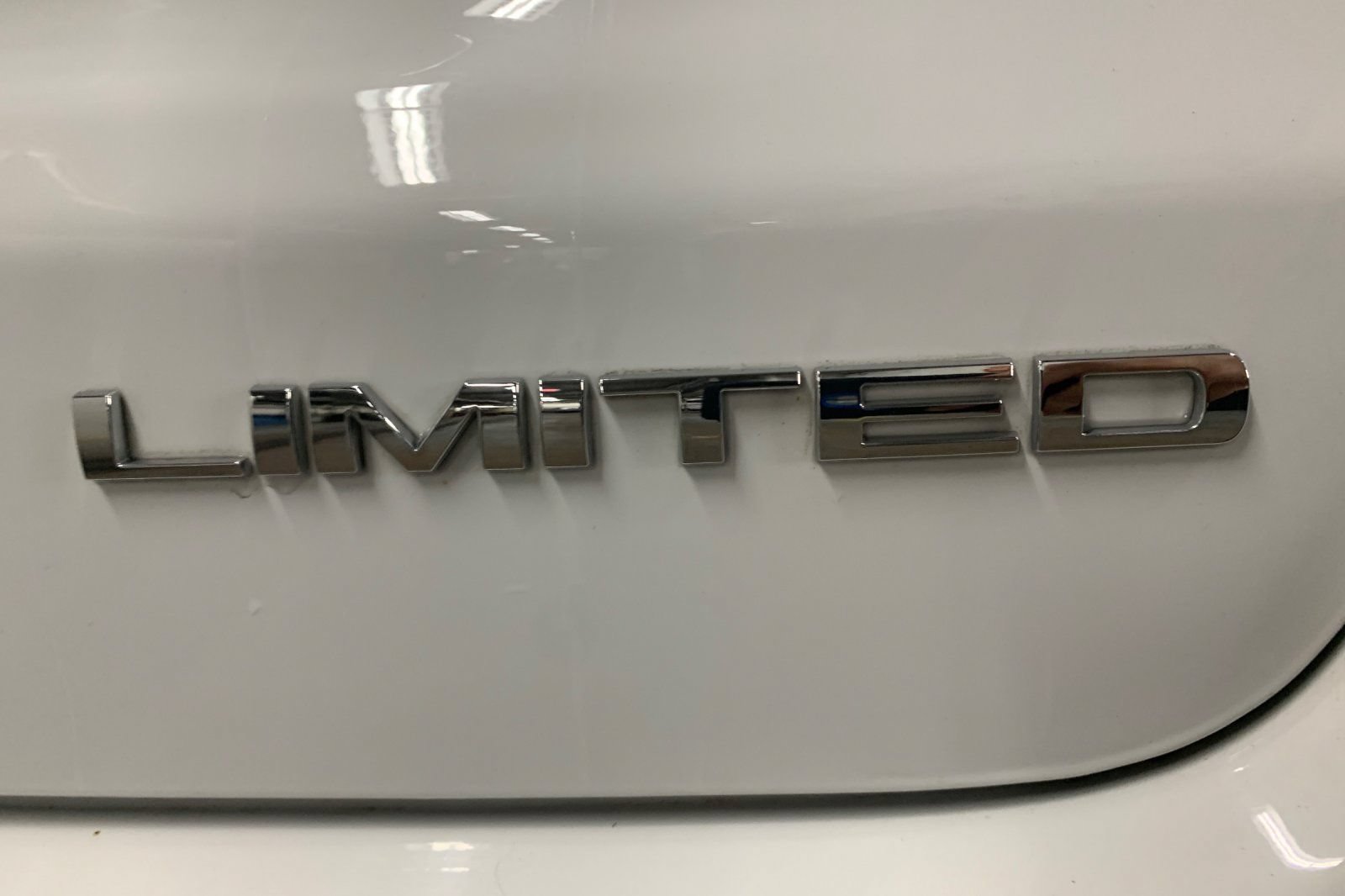 Used 2025 Jeep Compass Limited AWD/4WD image 32