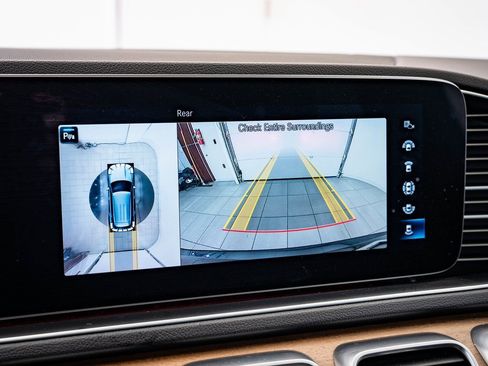 Used 2020 Mercedes-Benz GLE 350 4MATIC image 28