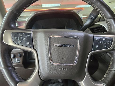 Used 2019 GMC Yukon Denali w/ Denali Ultimate Package image 25