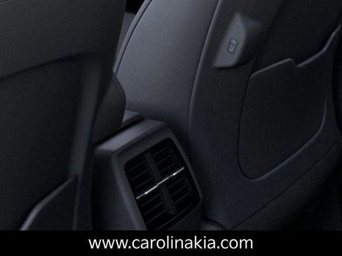 New 2025 Kia Niro SX image 27