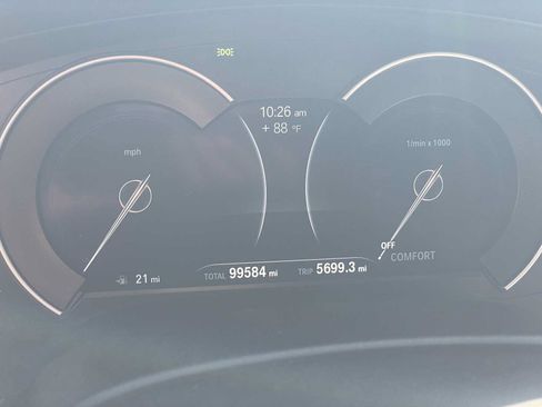 Used 2017 BMW 540i RWD image 9