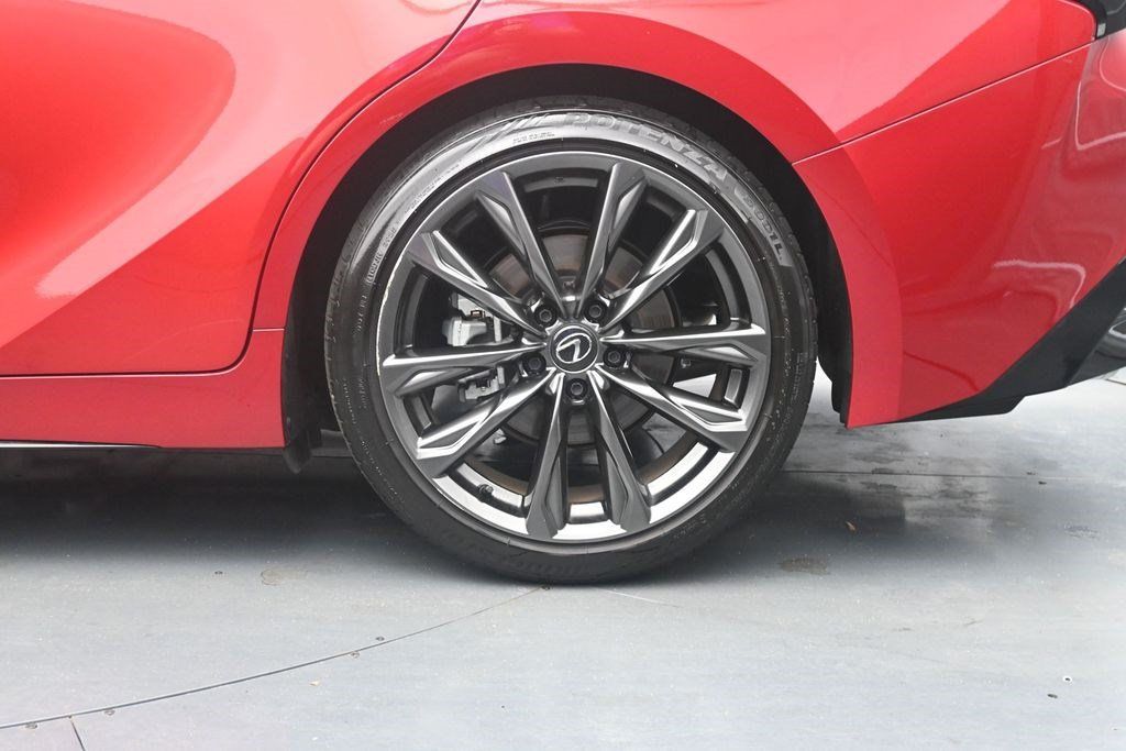 Used 2025 Lexus IS 350 F Sport RWD image 12