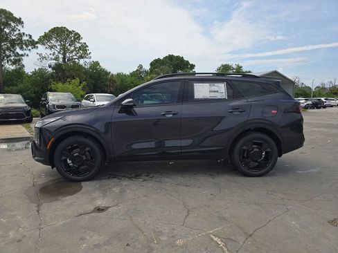 New 2026 Kia Sportage X-Line w/ X-Line Premium Package AWD/4WD image 5