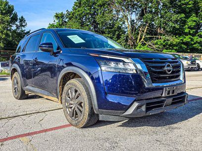 Used 2022 Nissan Pathfinder SV