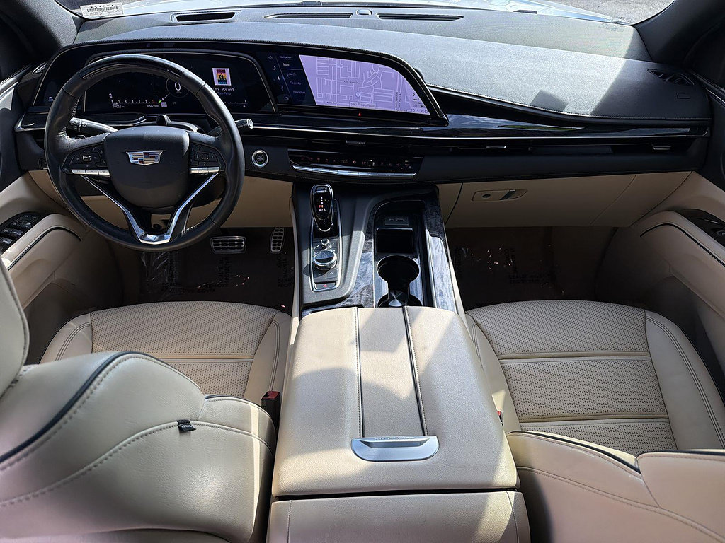 Used 2022 Cadillac Escalade Premium Luxury AWD/4WD image 14