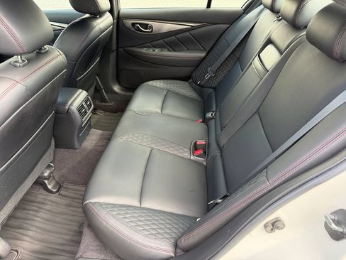 Used 2018 INFINITI Q50 Red Sport 400 w/ Cargo Package (L95) RWD image 20