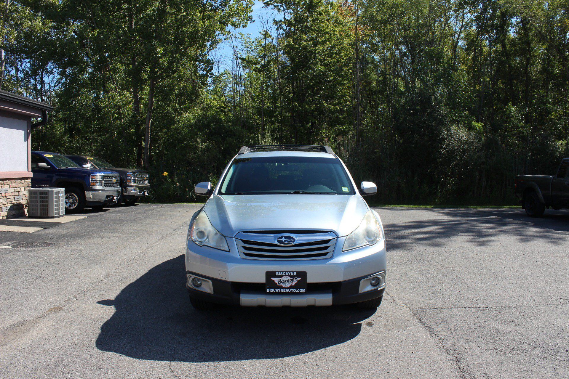 Used 2012 Subaru Outback 2.5i Limited w/ Moonroof Pkg AWD/4WD image 13