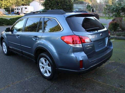 Used 2014 Subaru Outback 2.5i Premium image 4