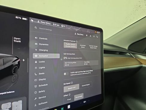 Used 2023 Tesla Model Y Performance image 29