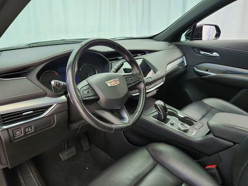 Used 2019 Cadillac XT4 Premium Luxury AWD/4WD image 9