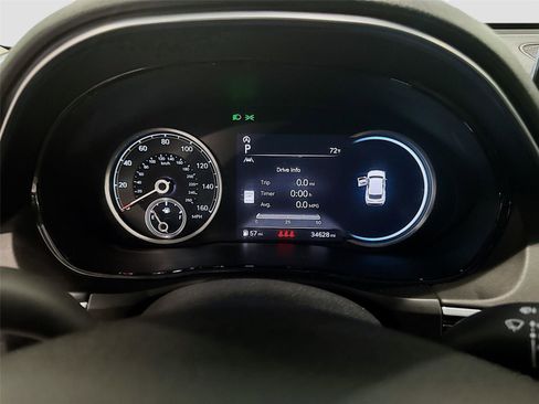 Used 2025 Genesis GV70 2.5T image 4