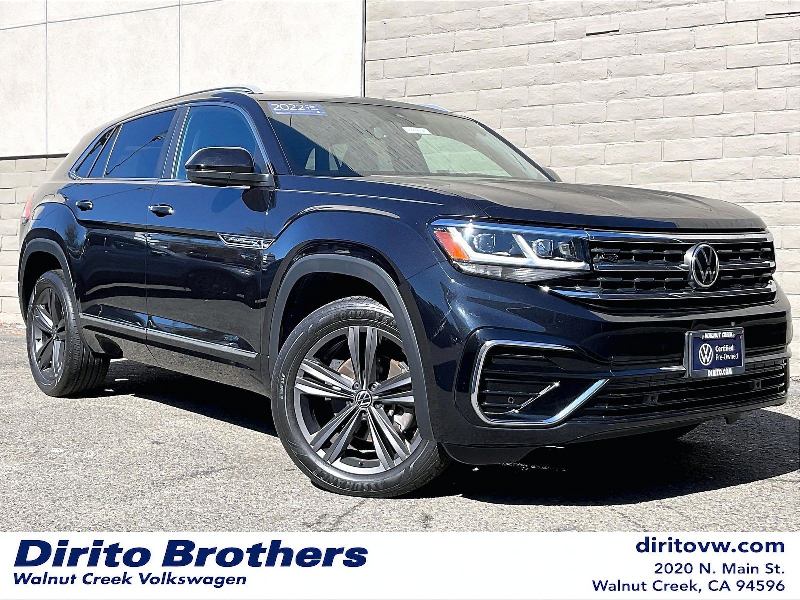 Certified 2022 Volkswagen Atlas Cross Sport SEL R-Line AWD/4WD image 1