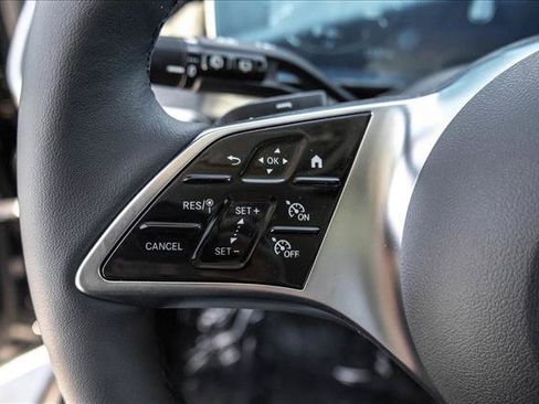 New 2026 Mercedes-Benz GLC 300 4MATIC image 14