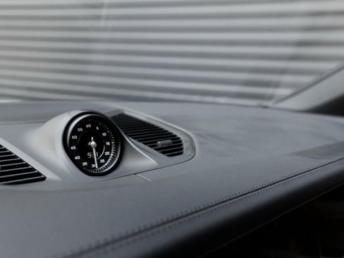 New 2025 Porsche Cayenne S image 20