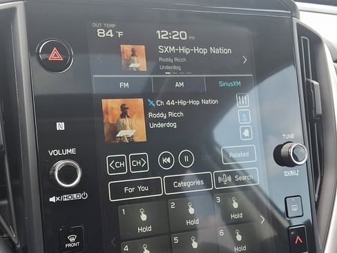 Used 2025 Subaru Crosstrek 2.0i Premium image 16