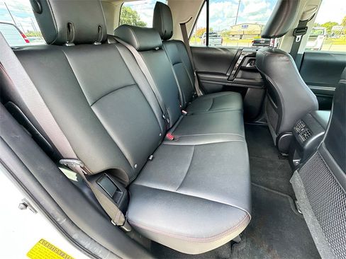 Used 2022 Toyota 4Runner TRD Off-Road Premium image 27