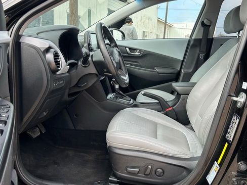 Used 2021 Hyundai Kona Ultimate w/ Cargo Package image 19