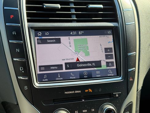 Used 2019 Lincoln Nautilus Reserve w/ Driver Assistance Package image 21