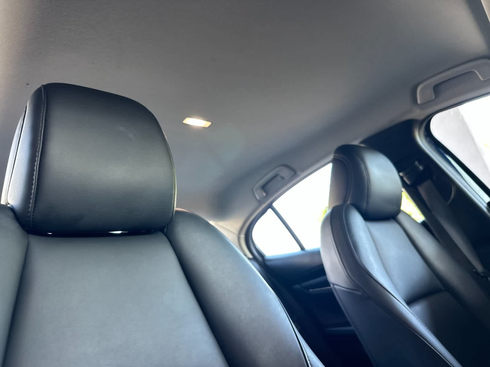 Used 2019 MAZDA MAZDA3 Sedan w/ Preferred Package FWD image 16