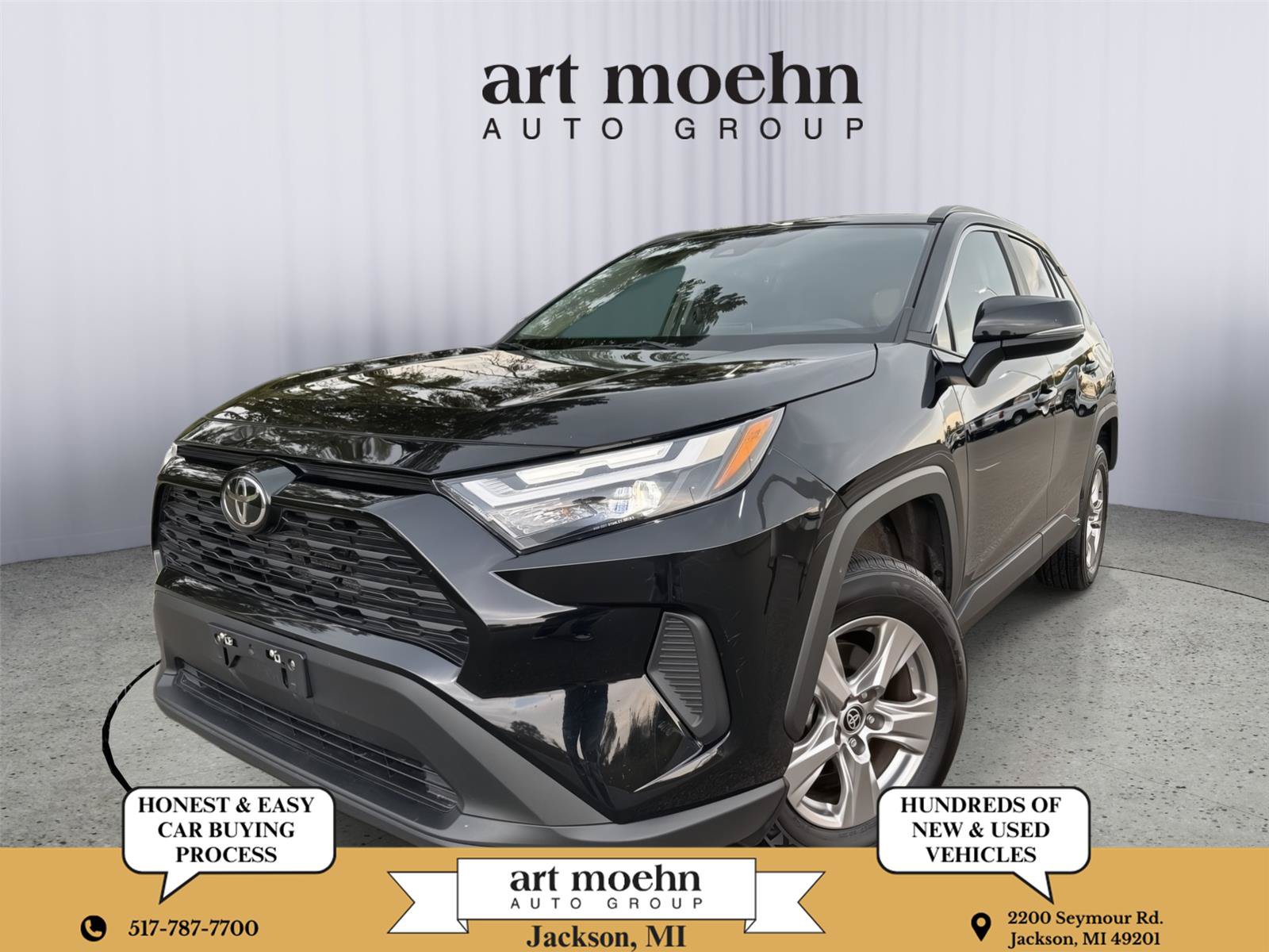 Used 2025 Toyota RAV4 XLE AWD/4WD image 1