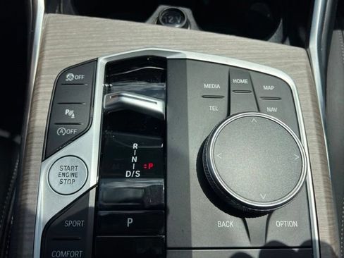 Used 2025 BMW 330i Sedan RWD image 22