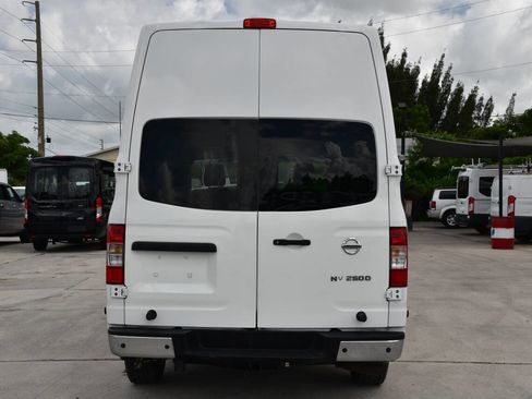 Used 2012 Nissan NV 2500 SV image 6