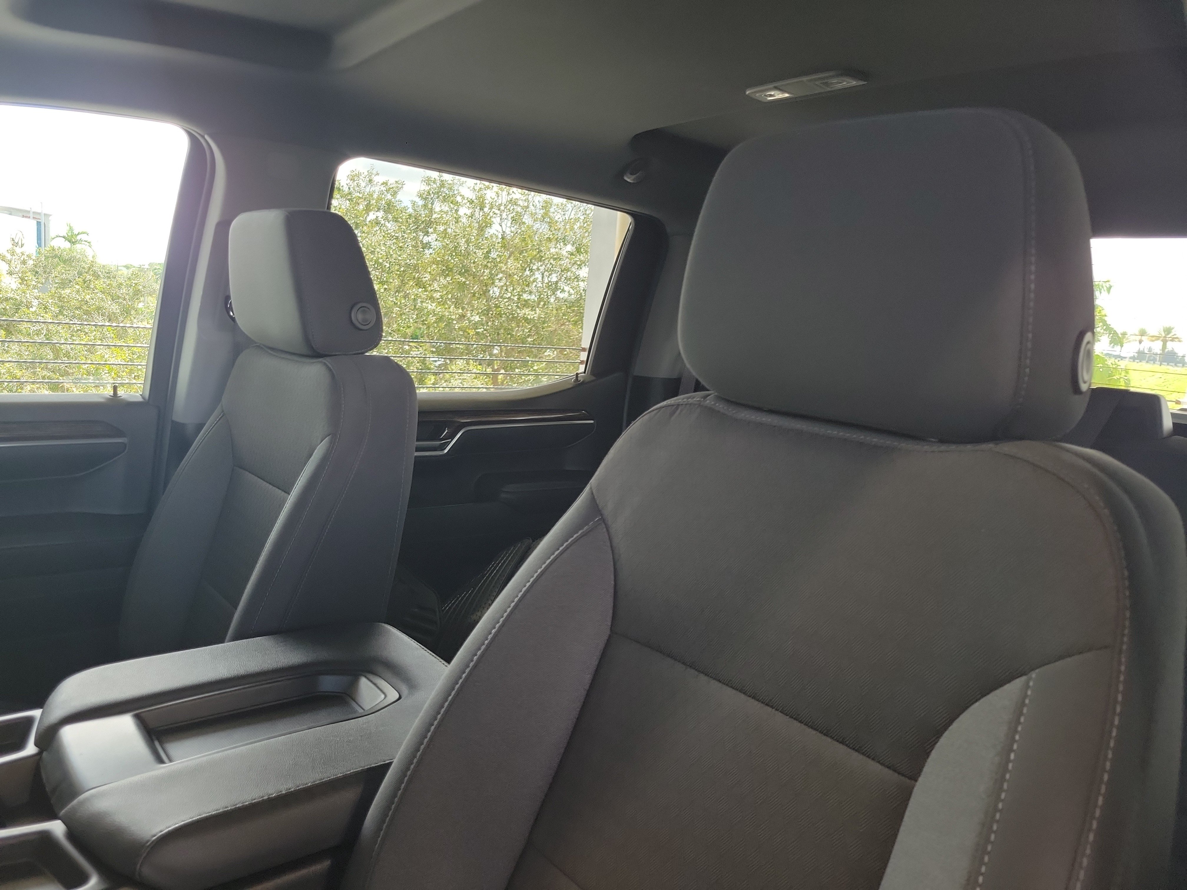 Used 2023 GMC Sierra 1500 Elevation RWD image 18