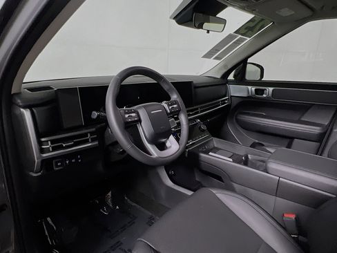 Used 2025 Hyundai Santa Fe XRT image 30