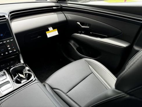 New 2024 Hyundai Tucson Limited image 15