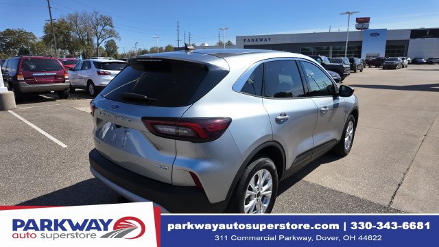 Used 2023 Ford Escape Active w/ Tech Pack #1 AWD/4WD image 8