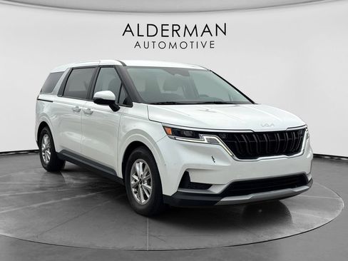 Used 2022 Kia Carnival LX FWD image 7